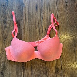 ✨Victoria’s Secret PINK Bra Size 32B